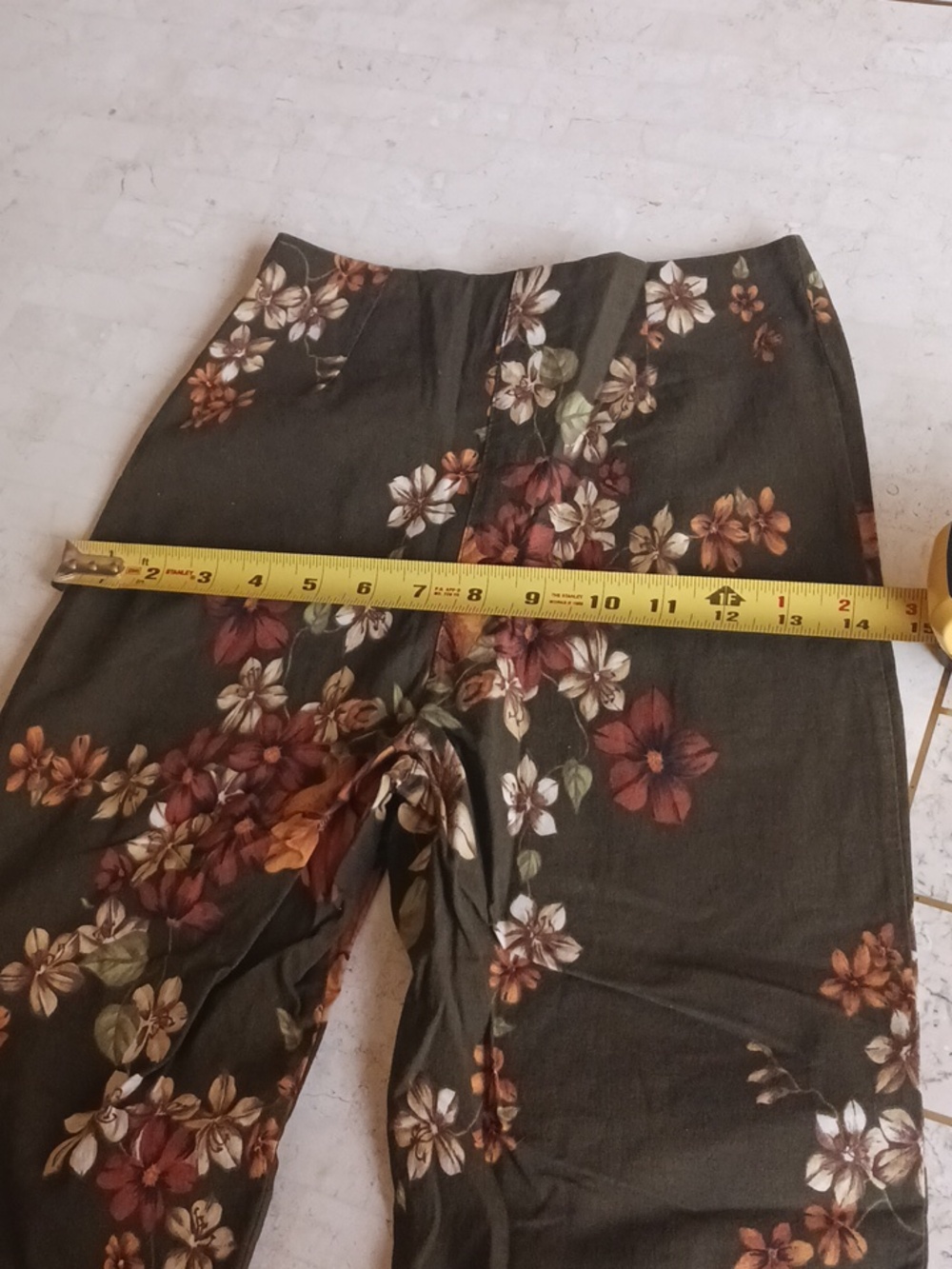 VINTAGE Capri Pants/"Cache".,sz Small, Olive Color/ Muti Florals Design..NEW - Picture 11 of 16